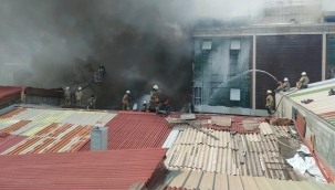 Kartal Belediyesi İtfaiyesi'nden Ataşehir'de ki Yangın'a Destek 