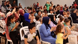 Maltepe Belediyesi'nden Öğrencilere Çanta ve Kırtasiye Desteği