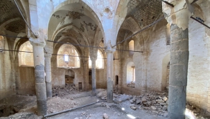 Şanlıurfa'da Tarihi Germuş Kilisesi Göz Göre Göre Yok Oluyor!