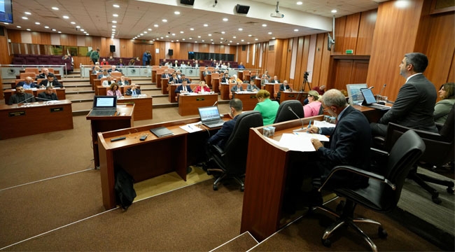 Kartal Belediyesi'nin 2024 Performans Programı ve Bütçesi Oy Birliği İle Kabul Edildi 