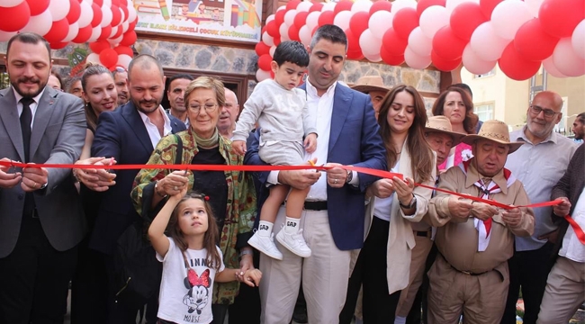 Kartal'da Rıfat Ilgaz Eğlenceli Çocuk Kütüphanesi Açıldı