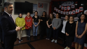 Başkan Gökhan Yüksel, '24 Kasım Öğretmenler Günü' Ziyaretine Kreş Öğretmenleri İle Başladı