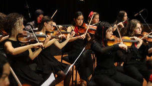 Kartal Belediyesi Gençlik Senfoni Orkestrası'ndan Muhteşem Konser