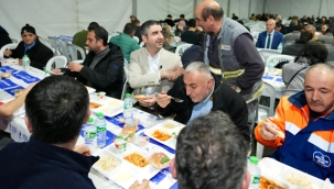 Gökhan Yüksel, Ramazan Ayı'nın İlk Orucunu Vatandaşlarla Birlikte Açtı