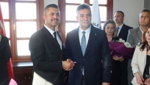 Şile Belediyesi'nde Devir Teslim Yapıldı
