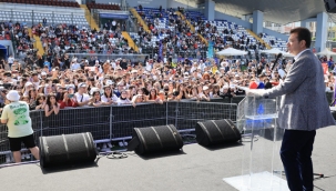 İmamoğlu İBB Ders Atölyeleri ve Teknoloji Atölyeleri Mezuniyet Töreni'ne Katıldı