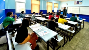 Kartal Milli Eğitim Müdürlüğü'nden Geleneksel Matematik Yarışması