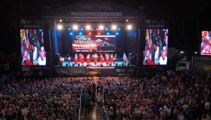 Esenyurt Belediyesi Halk Dansları Yörük Türkmen Festivalinde, Muazzam Gösteriye İmza Attı