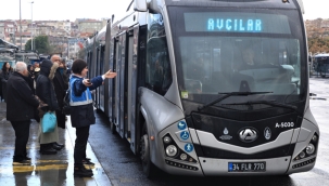 24/12/2024 İETT'de İlk Kadın Metrobüs Denetim Amiri Göreve Başladı