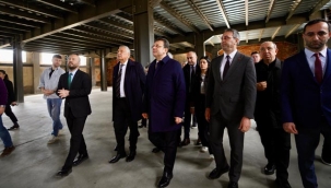 Ekrem İmamoğlu "Bütün Dünya Kuyruğa Girerek Gezecek"