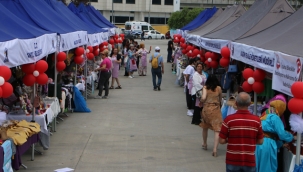 Her Şeyi Değiştiren Bir Yürek Anne Kadın Emeği Pazarı Kartal'da Açıldı 