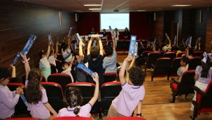 Kartal Belediyesi'nden Minik Öğrencilere Ağız ve Diş Sağlığı Eğitimi