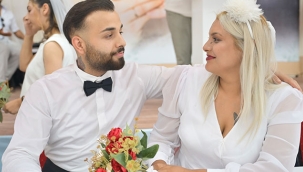 Esenyurt'ta Roman Çiftlere Düğün Havasında Toplu Nikâh Töreni