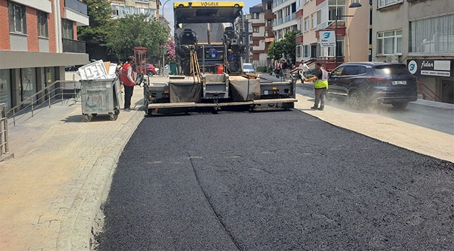 Maltepe'de Asfalt Çalışmaları Sürüyor