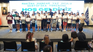 Kartal Bilim Mühendislik ve Teknoloji Merkezi'nde Sertifika Töreni 