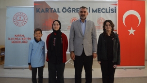 Kartal "Öğrenci Meclisi" Başkanlık Seçimi Gerçekleştirildi