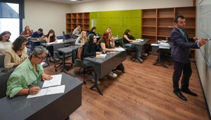 Maltepe Belediyesi'nden 3 Dilde Yabancı Dil kursu