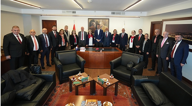 Kartallı Muhtarlardan Başkan Yüksel'e Ziyaret