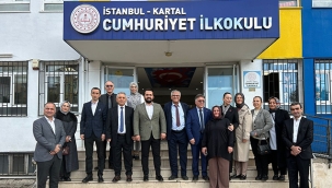 Ak Parti Kartal İlçe Başkanı Göksoy'dan "24 Kasım Öğretmenler Günün"de, Eğitim Kurumlarına Ziyaret