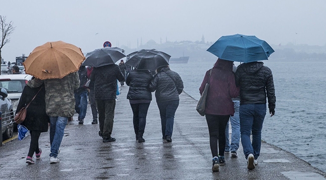 İstanbul'a Soğuk ve Sağanak Uyarısı