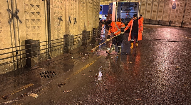 İBB Ekipleri Fırtına ve Sağanak Yağışa Karşı Sahadaydı