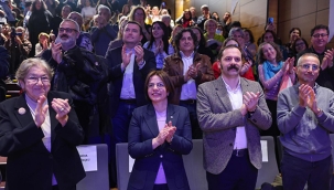 Türkan Şoray, Türk Edebiyatının Usta ismi Yaşar Kemal Anma Haftasında Sevenleriyle Buluştu