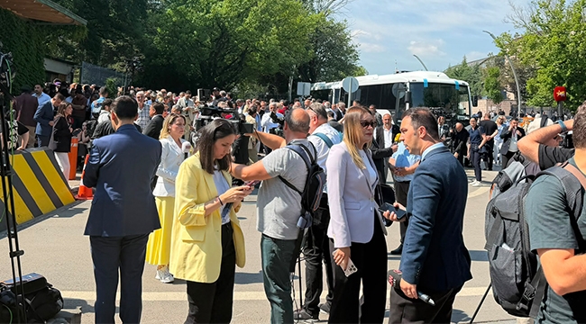 CHP'liler Grup Toplantısı, Kılıçdaroğlu Katılmayacak, Açıklama Yapacak