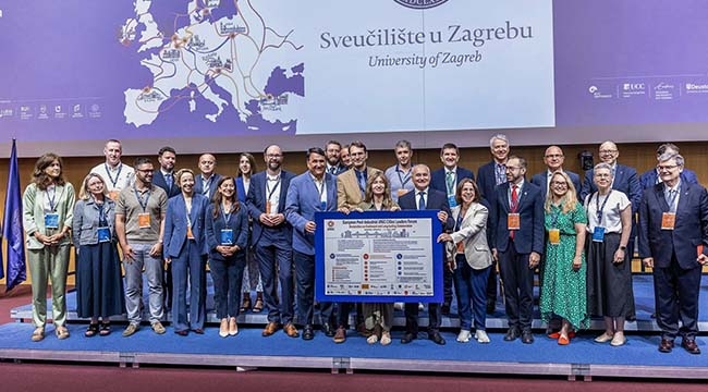 EKöymen, "Avrupa'nın Kent Geleceği Liderler Forumu"na Katıldı 