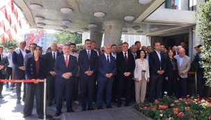 İBB Önünde 15 Temmuz Şehitleri Anıldı