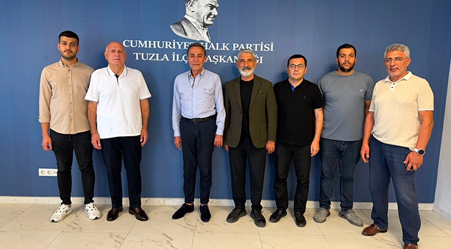 Berhan Şimşek CHP Tuzla İlçe Örgütünü Ziyaret Etti